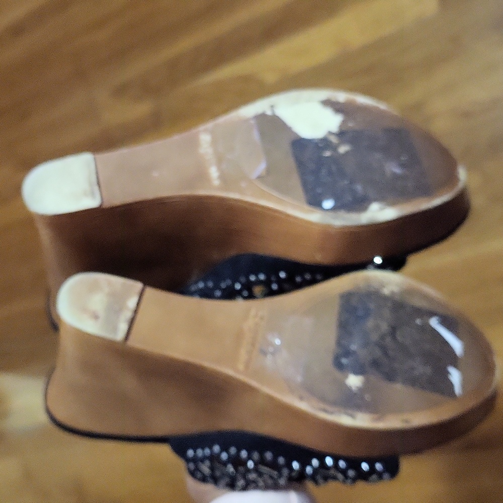 Zigi Soho Black Studded Slide Sandals - Picture 6 of 13